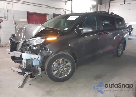 2023 Toyota Sienna Le z USA, uszkodzony, nr VIN 5TDKRKEC6PS141398